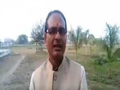 MP: Shivraj stages protest with mother of 12-year-old rape-murder victim, demands justice | MP: Shivraj stages protest with mother of 12-year-old rape-murder victim, demands justice