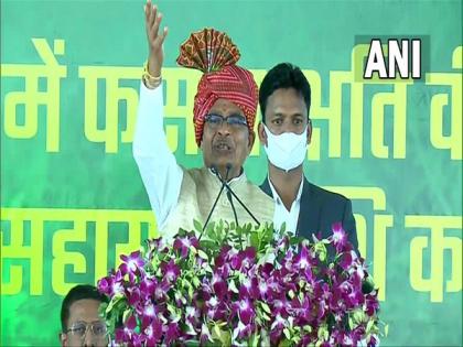 Over Rs 10,000 cr will be given to farmers, BJP will change the fate of farmers in MP: Shivraj Singh Chouhan | Over Rs 10,000 cr will be given to farmers, BJP will change the fate of farmers in MP: Shivraj Singh Chouhan