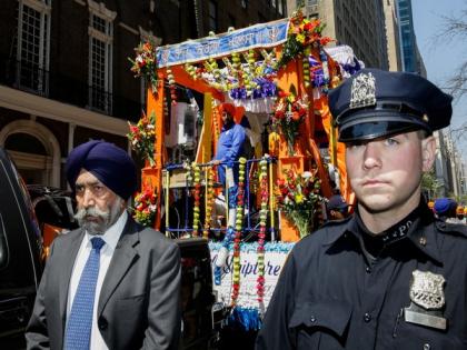 South Asian community in New York shaken by string of hate crimes against Sikh men | South Asian community in New York shaken by string of hate crimes against Sikh men South Asian community in New York shaken by string of hate crimes against Sikh men | South Asian community in New York shaken by string of hate crimes against Sikh men