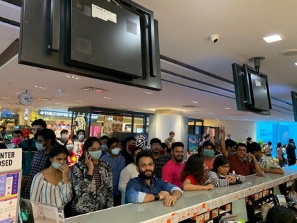 Coronavirus travel restrictions leave over 90 Indians stranded in Singapore | Coronavirus travel restrictions leave over 90 Indians stranded in Singapore