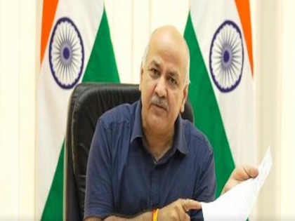 Sisodia says Centre committing 'fraud' by not allowing probe panel on oxygen deaths | Sisodia says Centre committing 'fraud' by not allowing probe panel on oxygen deaths