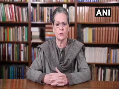 Sonia Gandhi sets up control room at AICC for assistance on COVID-19 | Sonia Gandhi sets up control room at AICC for assistance on COVID-19