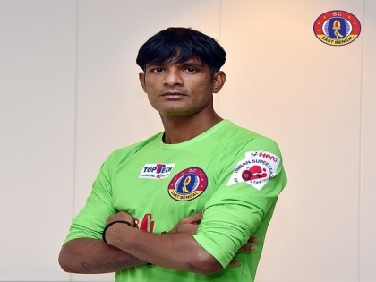 ISL 7: SC East Bengal rope in goalkeeper Subrata Paul on loan from Hyderabad FC | ISL 7: SC East Bengal rope in goalkeeper Subrata Paul on loan from Hyderabad FC