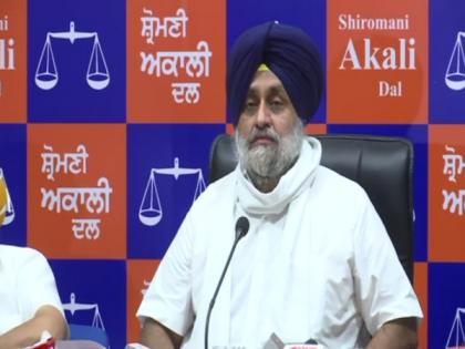 CM Channi compromising interests of Punjab to save his chair, says Sukhbir Singh Badal | CM Channi compromising interests of Punjab to save his chair, says Sukhbir Singh Badal CM Channi compromising interests of Punjab to save his chair, says Sukhbir Singh Badal | CM Channi compromising interests of Punjab to save his chair, says Sukhbir Singh Badal