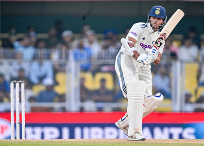 If India can bat for next two days, they will be in stronger position, says Kumble | If India can bat for next two days, they will be in stronger position, says Kumble