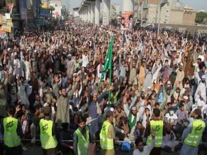 TLP announces to end sit-in protest in Wazirabad after half its demands met | TLP announces to end sit-in protest in Wazirabad after half its demands met