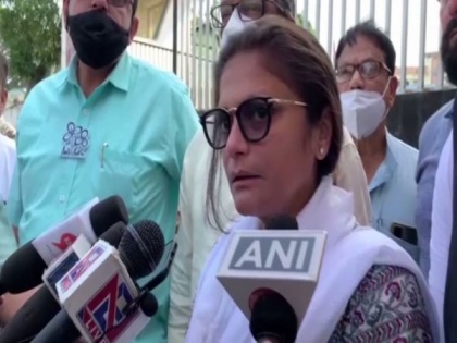TMC demand arrest of suspects who 'attacked' Sushmita Dev's car | TMC demand arrest of suspects who 'attacked' Sushmita Dev's car