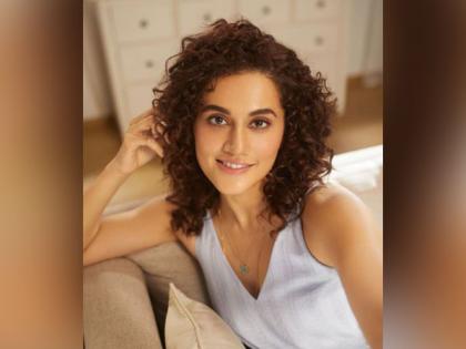 Taapsee Pannu heads back to theatres to watch 'Wonder Woman 1984' | Taapsee Pannu heads back to theatres to watch 'Wonder Woman 1984' Taapsee Pannu heads back to theatres to watch 'Wonder Woman 1984' | Taapsee Pannu heads back to theatres to watch 'Wonder Woman 1984'