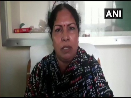 Congress woman leader thrashed for questioning party's decision to field 'rapist' | Congress woman leader thrashed for questioning party's decision to field 'rapist'