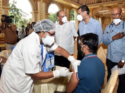 Special COVID-19 vaccination drive for high-risk groups begins in Telangana | Special COVID-19 vaccination drive for high-risk groups begins in Telangana