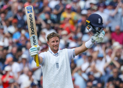 Root will need to take the surfboard off his front leg: Warner on England’s Ashes hopes | Root will need to take the surfboard off his front leg: Warner on England’s Ashes hopes