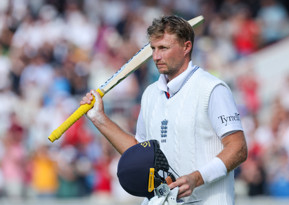 4th Test: Root makes 150, Stokes unbeaten on 77 as England take 186-run lead over India | 4th Test: Root makes 150, Stokes unbeaten on 77 as England take 186-run lead over India