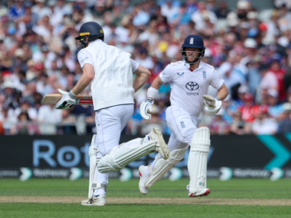 4th Test: Duckett and Crawley fifties help England claim control after Stokes’ five-for | 4th Test: Duckett and Crawley fifties help England claim control after Stokes’ five-for