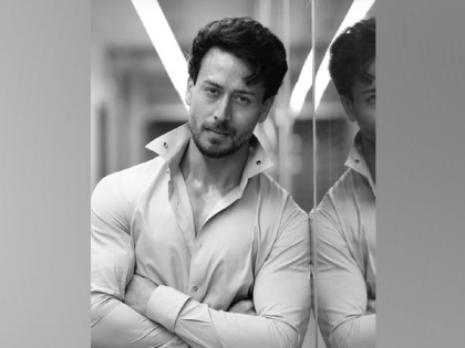 Tiger Shroff to shoot longest schedule for 'Ganapath' in London | Tiger Shroff to shoot longest schedule for 'Ganapath' in London