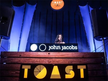 Toast Wine & Beer Fest powered by John Jacobs is larger than life this season | Toast Wine & Beer Fest powered by John Jacobs is larger than life this season