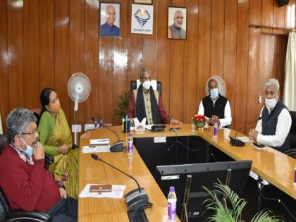 Uttarakhand CM launches training video for giving UKSSSC exams | Uttarakhand CM launches training video for giving UKSSSC exams