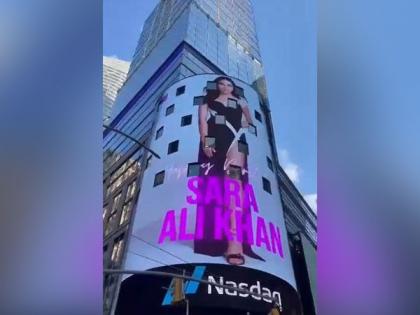 Fans celebrate Sara Ali Khan's birthday with flash mob at New York's Times Square | Fans celebrate Sara Ali Khan's birthday with flash mob at New York's Times Square