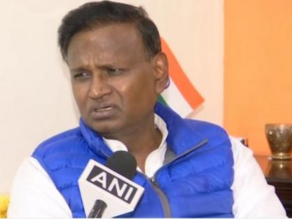 Udit Raj pitches for Rahul Gandhi as Cong president, slams Scindia for joining BJP | Udit Raj pitches for Rahul Gandhi as Cong president, slams Scindia for joining BJP Udit Raj pitches for Rahul Gandhi as Cong president, slams Scindia for joining BJP | Udit Raj pitches for Rahul Gandhi as Cong president, slams Scindia for joining BJP