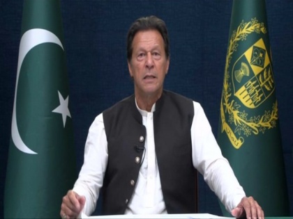 Won't resign, will play till the last ball: Pak PM Imran Khan | Won't resign, will play till the last ball: Pak PM Imran Khan
