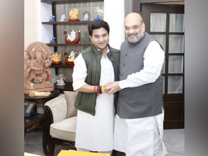 'His induction will further strengthen BJP's resolve to serve Madhya Pradesh': Shah after meeting Scindia | 'His induction will further strengthen BJP's resolve to serve Madhya Pradesh': Shah after meeting Scindia 'His induction will further strengthen BJP's resolve to serve Madhya Pradesh': Shah after meeting Scindia | 'His induction will further strengthen BJP's resolve to serve Madhya Pradesh': Shah after meeting Scindia