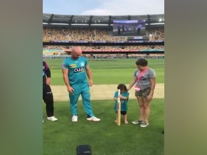 Child suffering from brain cancer assists in 'bat flip' during BBL | Child suffering from brain cancer assists in 'bat flip' during BBL