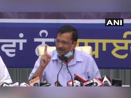 Kejriwal promises 300 units of free electricity to each family ahead of Punjab assembly polls | Kejriwal promises 300 units of free electricity to each family ahead of Punjab assembly polls