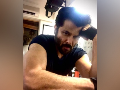 Who says you can't teach an old dog new tricks: Anil Kapoor tries his hands on timer selfies | Who says you can't teach an old dog new tricks: Anil Kapoor tries his hands on timer selfies