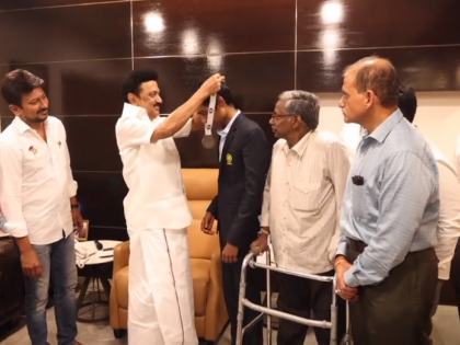 FIDE world runner-up Praggananda meets Stalin | FIDE world runner-up Praggananda meets Stalin FIDE world runner-up Praggananda meets Stalin | FIDE world runner-up Praggananda meets Stalin