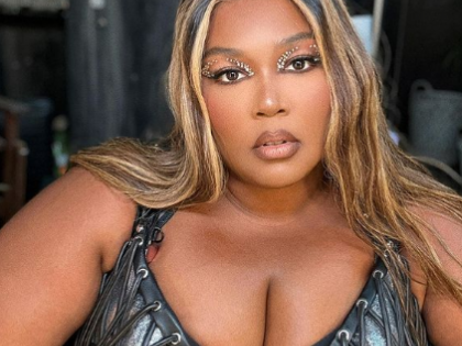 Fellow dancers thank Lizzo in open letter for 'shattering limits' | Fellow dancers thank Lizzo in open letter for 'shattering limits' Fellow dancers thank Lizzo in open letter for 'shattering limits' | Fellow dancers thank Lizzo in open letter for 'shattering limits'