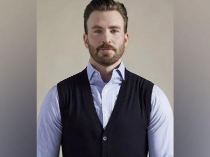 Chris Evans to star opposite Dwayne Johnson in holiday action-comedy tentatively titled 'Red One' | Chris Evans to star opposite Dwayne Johnson in holiday action-comedy tentatively titled 'Red One'