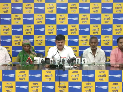 Modi govt driving poor out of Delhi by rigging flat allotment scheme, says AAP | Modi govt driving poor out of Delhi by rigging flat allotment scheme, says AAP Modi govt driving poor out of Delhi by rigging flat allotment scheme, says AAP | Modi govt driving poor out of Delhi by rigging flat allotment scheme, says AAP