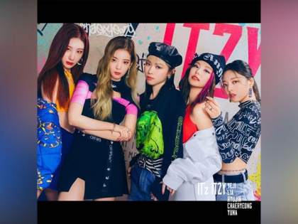 ITZY releases first Japan debut album 'IT'z ITZY' | ITZY releases first Japan debut album 'IT'z ITZY'