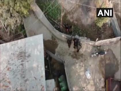 J-K Police: Two Pakistani terrorists killed in Pampore encounter, AK-47 rifles seized | J-K Police: Two Pakistani terrorists killed in Pampore encounter, AK-47 rifles seized