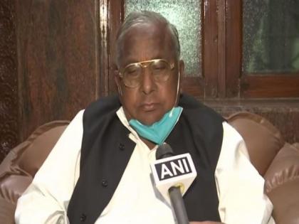 Congress' V Hanumantha Rao terms Centre's farm laws as 'suicide laws' | Congress' V Hanumantha Rao terms Centre's farm laws as 'suicide laws' Congress' V Hanumantha Rao terms Centre's farm laws as 'suicide laws' | Congress' V Hanumantha Rao terms Centre's farm laws as 'suicide laws'