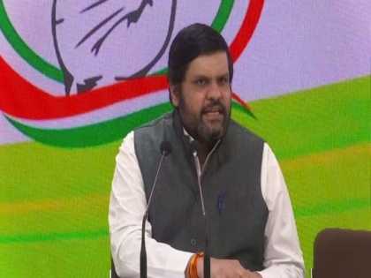 Those who raise questions against government are raided by central agencies: Congress | Those who raise questions against government are raided by central agencies: Congress