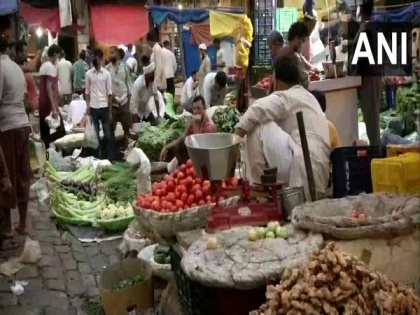 Surge in Vegetable prices in Delhi due to dip in supply | Surge in Vegetable prices in Delhi due to dip in supply