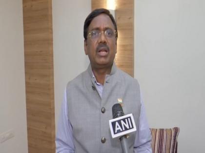 Hyderabad: BJP stages protest against KCR's 'incriminating' remarks against PM Modi, India's Constitution | Hyderabad: BJP stages protest against KCR's 'incriminating' remarks against PM Modi, India's Constitution Hyderabad: BJP stages protest against KCR's 'incriminating' remarks against PM Modi, India's Constitution | Hyderabad: BJP stages protest against KCR's 'incriminating' remarks against PM Modi, India's Constitution