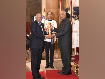 Venu Srinivasan, Chairman TVS Motor Company, awarded Padma Bhushan for his contribution to the field of trade and industry | Venu Srinivasan, Chairman TVS Motor Company, awarded Padma Bhushan for his contribution to the field of trade and industry