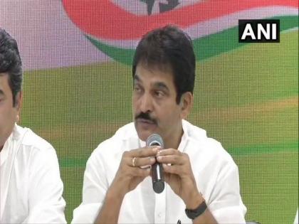 Congress condemns ban on Kerala-based news channels | Congress condemns ban on Kerala-based news channels