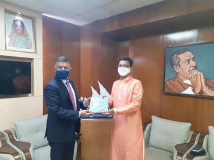 Indian envoy meets Bangladesh Shipping Minister | Indian envoy meets Bangladesh Shipping Minister