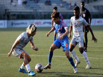 Indian Arrows striker Vikram credits coach Venkatesh Shanmugam for improving his game | Indian Arrows striker Vikram credits coach Venkatesh Shanmugam for improving his game