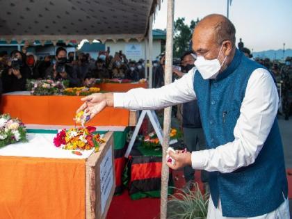Manipur CM N Biren Singh pays floral tributes to soldiers killed in ambush by terrorists | Manipur CM N Biren Singh pays floral tributes to soldiers killed in ambush by terrorists