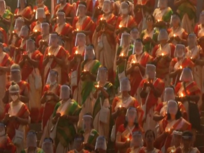 Women recite 'Shiva Tandava Stotra' at Assi Ghat in Varanasi | Women recite 'Shiva Tandava Stotra' at Assi Ghat in Varanasi
