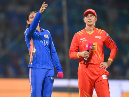 WPL 2026: Mumbai Indians elect to bowl as Ayushi Soni debuts for Gujarat Giants | WPL 2026: Mumbai Indians elect to bowl as Ayushi Soni debuts for Gujarat Giants