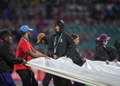 Women's World Cup: Rain plays spoilsport; India v Bangladesh clash abandoned | Women's World Cup: Rain plays spoilsport; India v Bangladesh clash abandoned