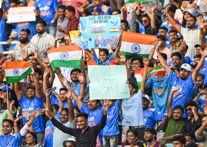 Women's World Cup: DY Patil Stadium bursting to the seams as huge crowd gathers for India v Australia semis | Women's World Cup: DY Patil Stadium bursting to the seams as huge crowd gathers for India v Australia semis