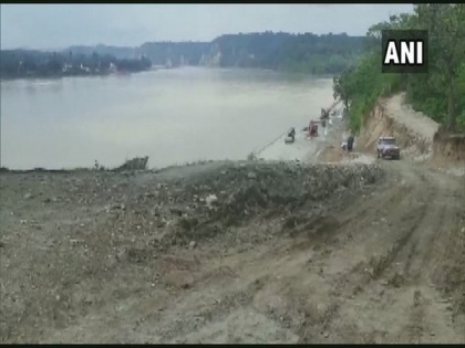 Team from Bihar goes to Nepal to carry out repair work on Gandak dam | Team from Bihar goes to Nepal to carry out repair work on Gandak dam
