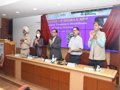 ICMR releases book, mobile app for updating, guiding physicians about common conditions | ICMR releases book, mobile app for updating, guiding physicians about common conditions