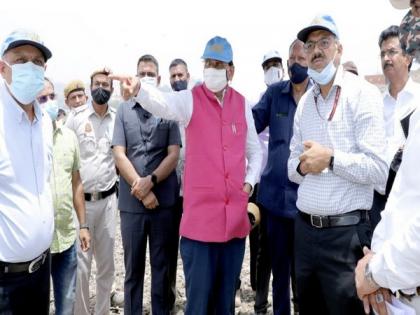Delhi: LG Vinai Kumar Saxena instructs officers to submit 'plan of action' for razing garbage mounds | Delhi: LG Vinai Kumar Saxena instructs officers to submit 'plan of action' for razing garbage mounds