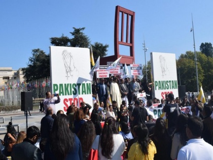 Geneva: Pakist Christians hold protest march against forced conversion, blasphemy law | Geneva: Pakist Christians hold protest march against forced conversion, blasphemy law